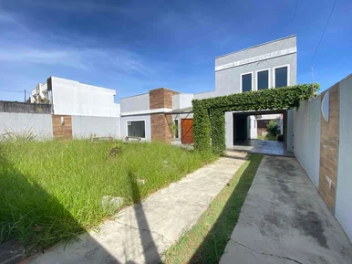 <strong>Casa semi mobiliada com 3 dormitórios à venda ou locação ? 2</strong>