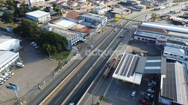 Imóvel Comercial à Venda ? Avenida Souza Naves