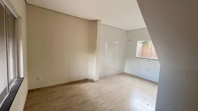 Casa à Venda, Uvaranas, Ponta Grossa, Pr
