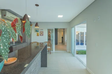 Casa à Venda, Oficinas, Condomínio Parque Dos Franceses, 03 Suítes, Piscina