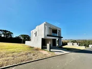 <strong>Casa em Condomínio à venda - Condomínio EOS Mirante, com 03 </strong>