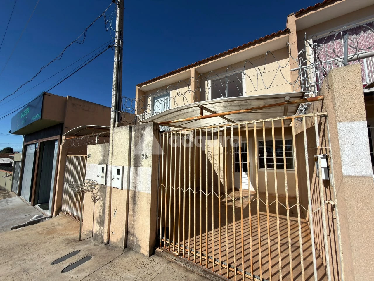 Sobrado Para Locação Em Uvaranas, Ponta Grossa, Pr