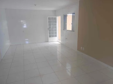 Casa à Venda, Uvaranas, Ponta Grossa, Pr