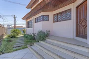 <strong>Casa à venda 4 quartos, 2 suítes, 4 banheiros  -  Uvaranas, </strong>