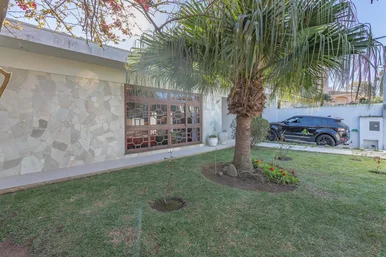 Casa Comercial à Venda, Jardim Carvalho, Ponta Grossa, Pr