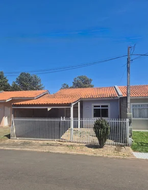 <strong>Casa à venda no Condomínio Bellas Uvaranas, Ponta Grossa, PR</strong>
