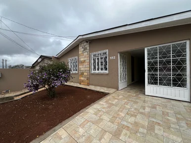 <strong>Casa para venda com 2 quartos, Neves, Ponta Grossa, PR</strong>