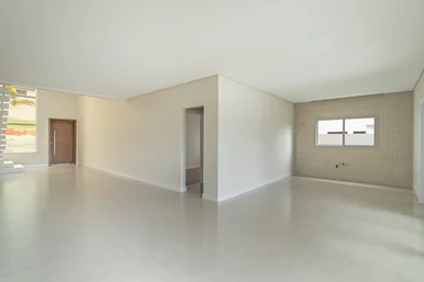 Casa à Venda No Condomínio Vale Dos Vinhedos, Com 04 Suítes