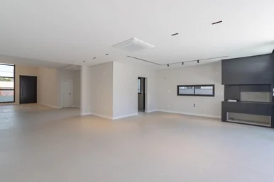 Casa à Venda, Condomínio Fechado, 03 Suítes, Piscina, Colônia Dona Luíza