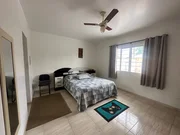 <strong>Casa toda térrea à venda em Uvaranas</strong>