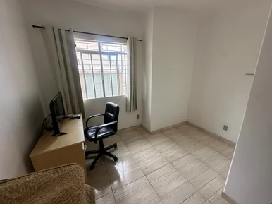 Casa Toda Térrea à Venda Em Uvaranas