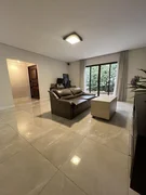 <strong>Casa à venda com 5 quartos e 3 suites, no bairro Centro em P</strong>