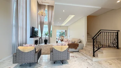 Residência Em Estilo Clássico No Terras Alphaville | Piscina Coberta