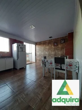 Casa à Venda 2 Quartos, 2 Vagas, 82m², Boa Vista