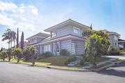 <strong>Casa à venda 4 Quartos, 3 Suites, 4 Vagas, 850M², Orfãs, Pon</strong>