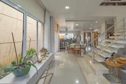 <strong>Casa à venda 4 Quartos, 4 Suites, 2 Vagas, 300M², Oficinas, </strong>
