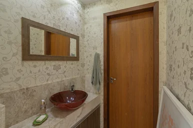Casa à Venda 4 Quartos, 4 Suites, 2 Vagas, 300m², Oficinas