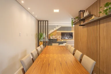 Casa à Venda Em Condomínio, 3 Suites, 3 Vagas, 300m², Jardim Carvalho