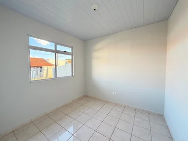 Casa Para Locação 2 Quartos, 1 Vaga, 41.98m², Uvaranas, Ponta Grossa - Pr