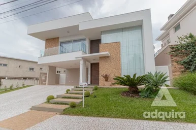 <strong>Casa à venda 4 Quartos, 2 Suites, 2 Vagas, 417M², Estrela, P</strong>