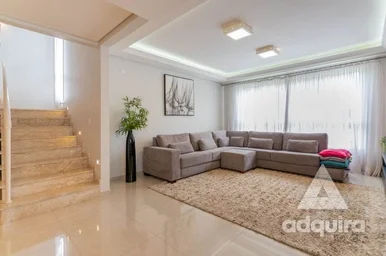 Casa à Venda 3 Quartos, 1 Suite, 4 Vagas -  Colônia Dona Luíza