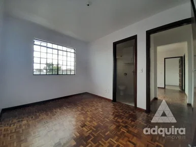 Casa à Venda 3 Quartos, 1 Suite, 2 Vagas, 120m², Colônia Dona Luíza