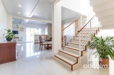 Casa à Venda 4 Quartos, 4 Suites, 3 Vagas, 405.33m², Estrela