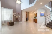 <strong>Casa à venda - 4 Quartos, 4 Suites, 3 Vagas, 587M², Estrela,</strong>