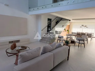 Casa à Venda - Condomínio La Defense | Porteira Fechada