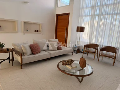 Casa à Venda - Condomínio La Defense | Porteira Fechada