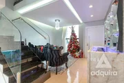 <strong>Casa à venda 3 Quartos, 3 Suites, 2 Vagas, 370M², Jardim Car</strong>