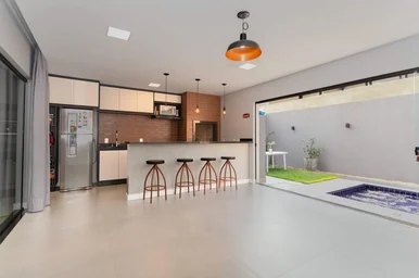 Casa à Venda 4 Quartos Sendo  3 Suites, 2 Vagas
