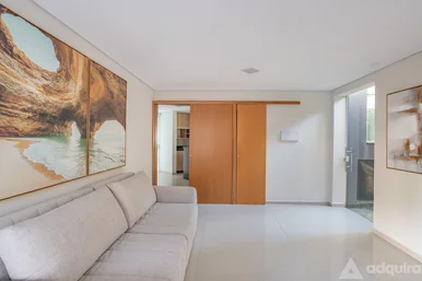 Casa Semimobiliada Para Venda, 3 Quartos, 3 Suites, 2 Vagas, 300m², Neves