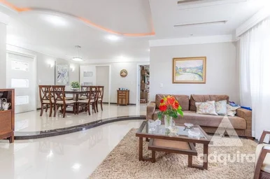 Casa à Venda 4 Quartos, 1 Suite, 4 Vagas, 450m², Oficinas