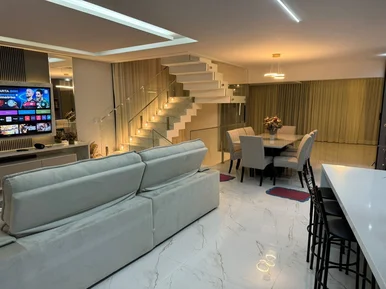 Casa à Venda 3 Quartos, 3 Suites, 2 Vagas, 300m², Jardim Carvalho