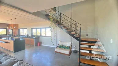 Casa à Venda 4 Quartos, 3 Suites, 4 Vagas, 315m², Jardim Carvalho
