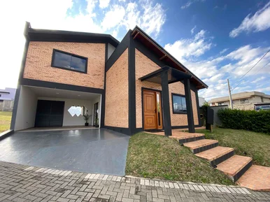 <strong>Casa Alto Padrão para Locação em Condomínio Fechado</strong>