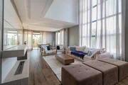 <strong>Casa à venda e locação Terras Alphaville -   com 4 Quartos, </strong>