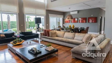 Casa à Venda 4 Quartos, 2 Suites, 2 Vagas, 690m², Estrela