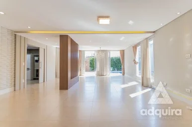 Casa à Venda Com 4 Quartos, 4 Suites, 2 Vagas, 637m², Estrela