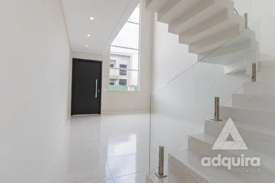 Casa à Venda 3 Quartos, 2 Suites, 2 Vagas, 199m², Cará-cará, Ponta Grossa - Pr