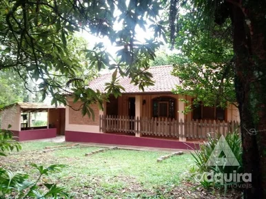 <strong>Chácara à venda 3 Quartos, 4500M², Centro, Uvaia - PR</strong>