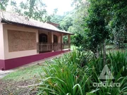 <strong>Chácara à venda 3 Quartos, 4500M², Centro, Uvaia - PR</strong>