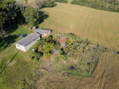 Chácara à Venda Próximo Ao Ponta Grossa Golf Clube, Com 217.885,07m² - 21.79 Hec