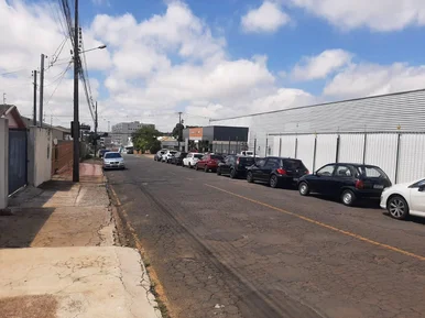 Conjunto Comercial Para Locação, Contendo 10 Salas, 15 Vagas De Garagem - Oficin