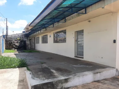 Conjunto Comercial Para Locação, Contendo 10 Salas, 15 Vagas De Garagem - Oficin