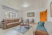 <strong>Residencial ou Comercial à venda 3 Quartos, 1 Suite, 2 Vagas</strong>