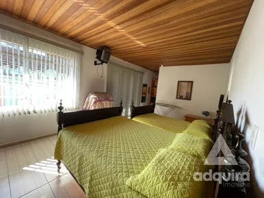 Comercial à Venda 3 Quartos, 3 Suites, 2 Vagas, 256m², Centro