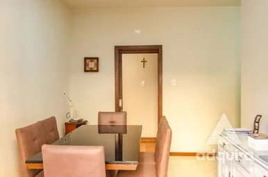 Comercial à Venda 4 Quartos, 3 Suites, 4 Vagas, 495m², Centro