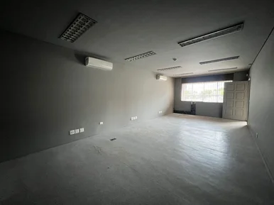 Comercial Para Locação, 4 Salas, 174.41m², Centro, Ponta Grossa - Pr